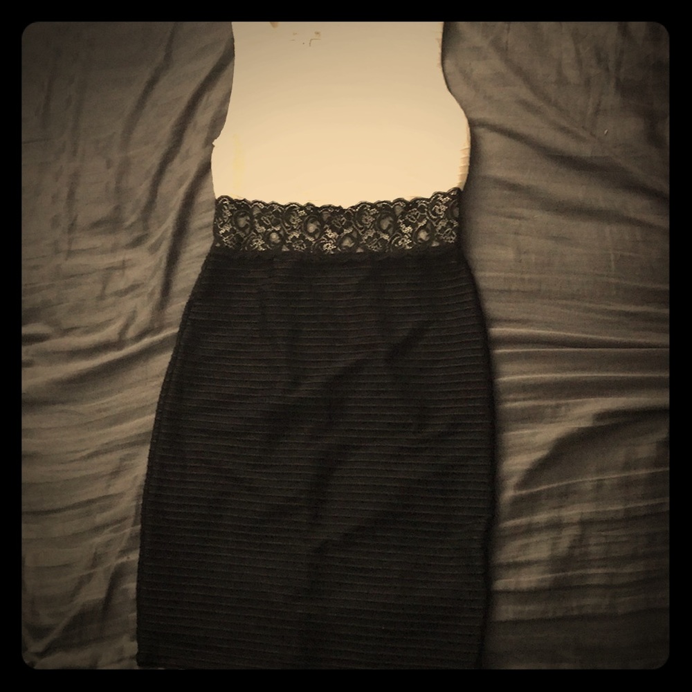 A medium length, fancy dress!